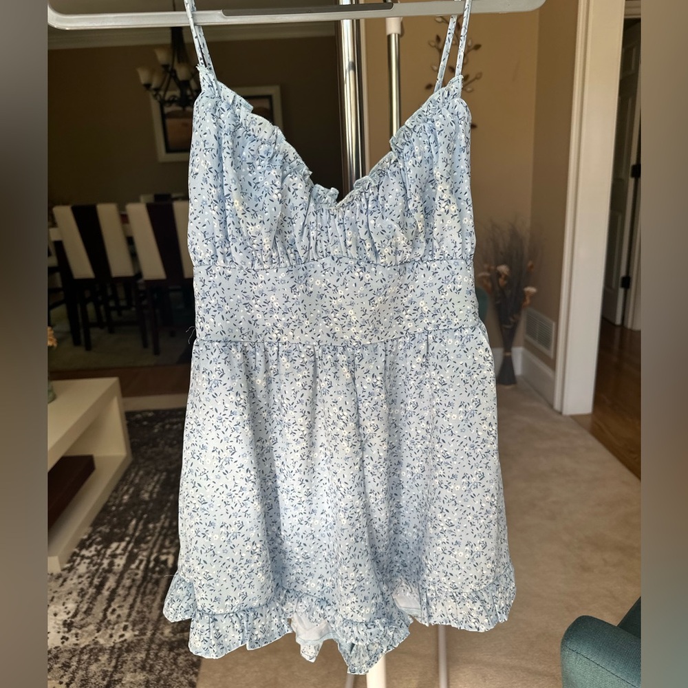 Altar'd State Light Blue Floral Romper Size Small
